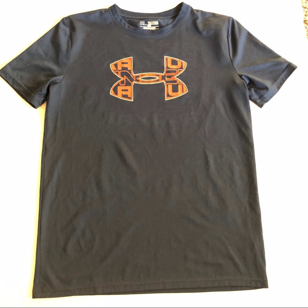 Under Armour tee